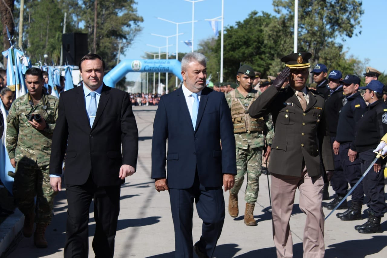 Acto en Conmemoración del 16° Aniversario del Municipio de Carolina.